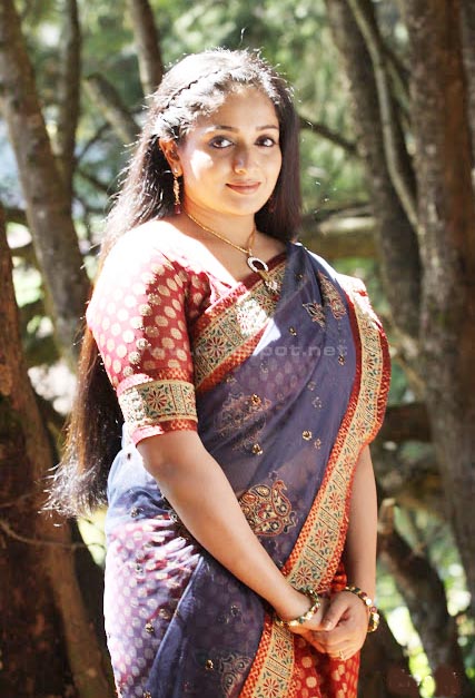 Real Tamil Bhabhi Big Body Saree In Image