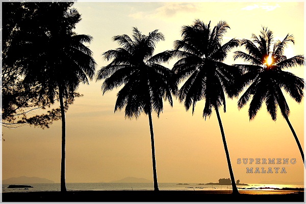 SUPERMENG MALAYA: Sunrise @ Mersing