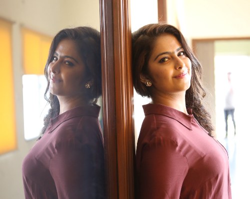 avika-gor-hot-pictures actress-avika-gor-hot-images