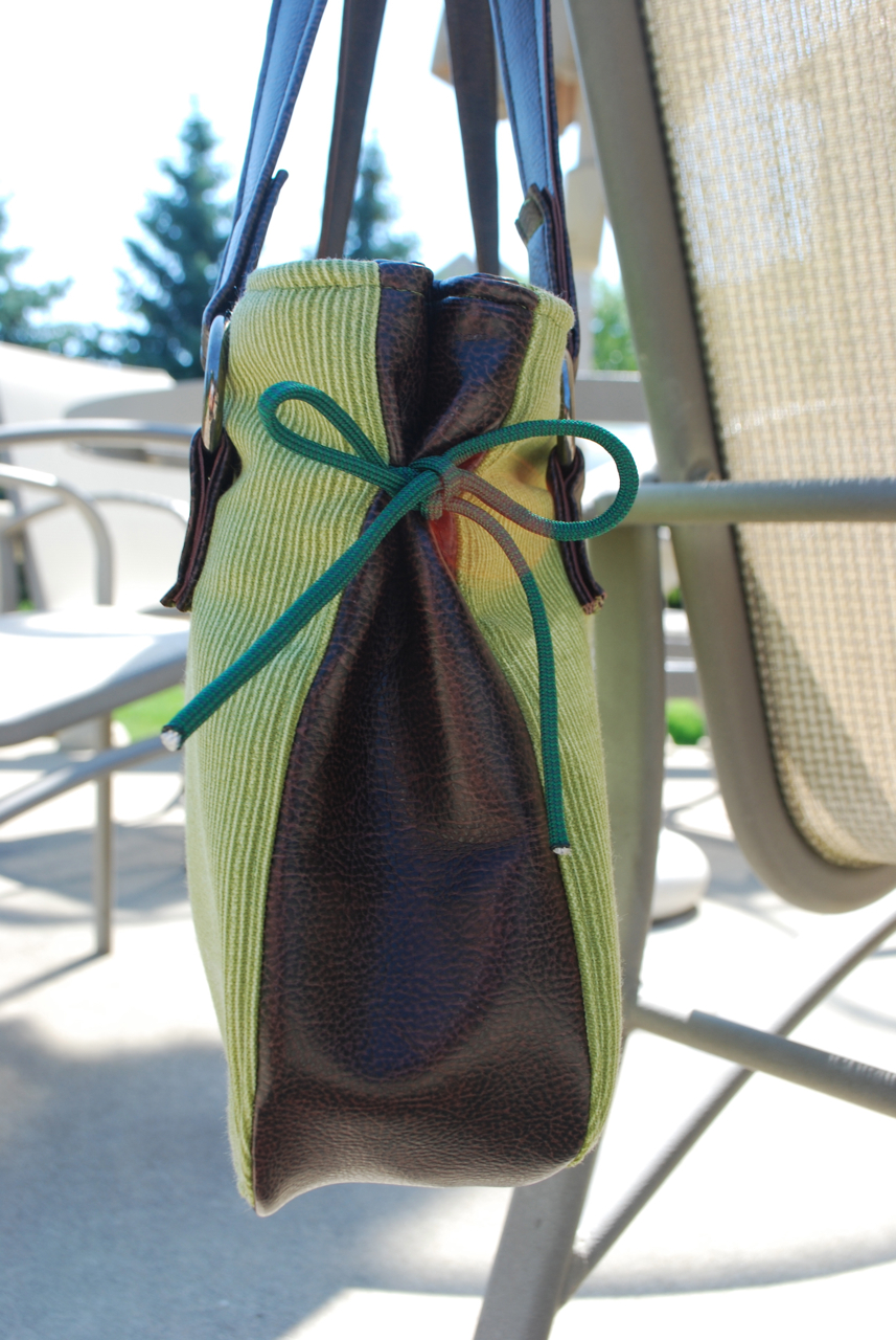 string tie bag
