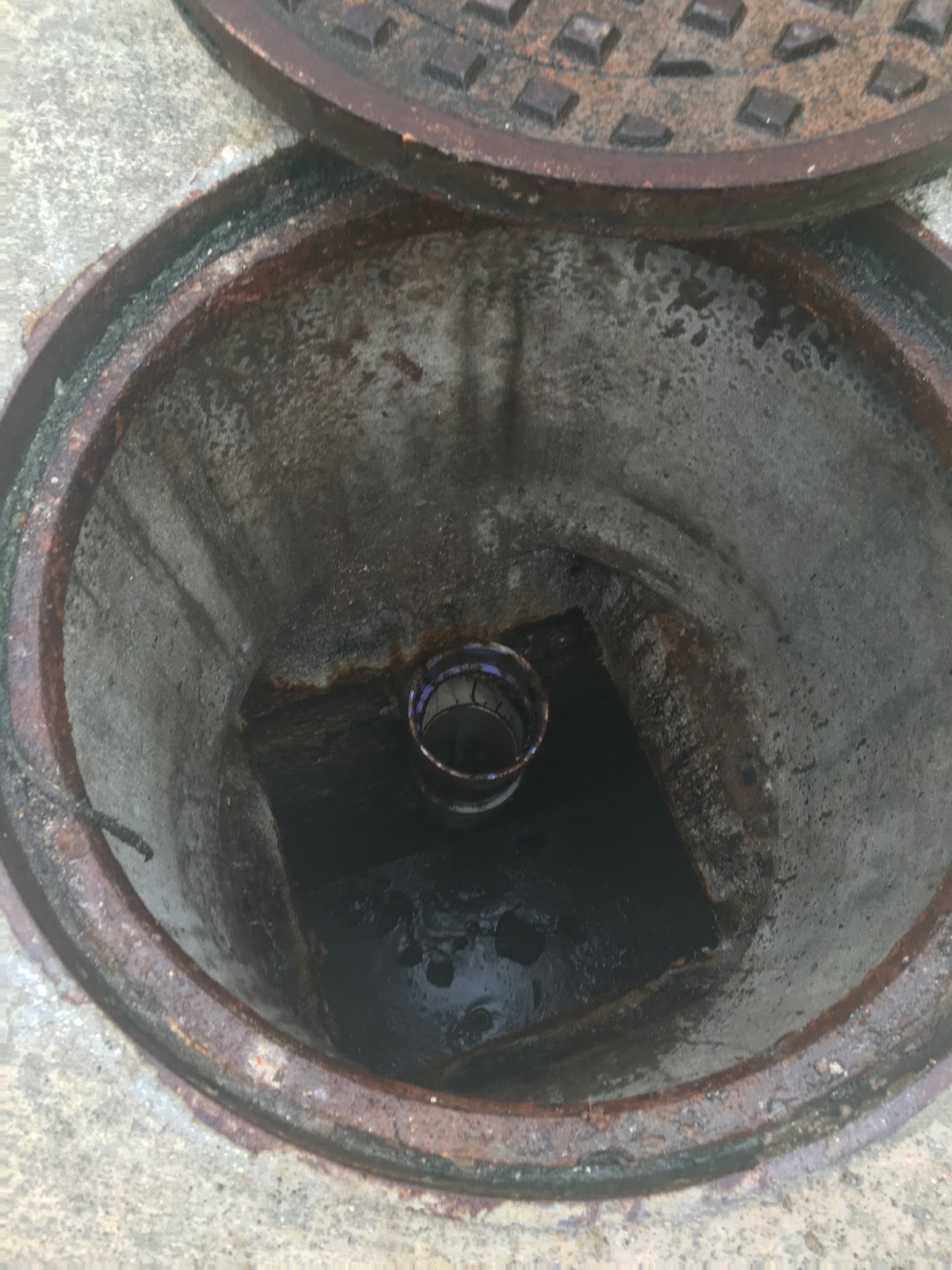 Pump Outs Unlimited Grease trap pumping and grease trap cleaning