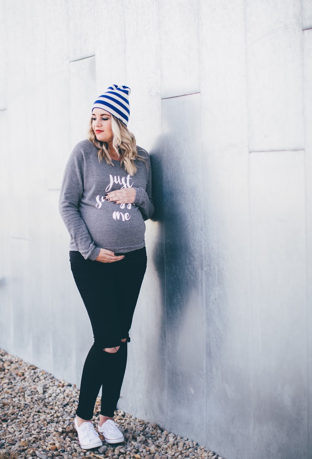 Friday Apparel, Ripped Jeans, Maternity Outfit, Utah Fashion Blogger
