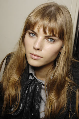 12 Models With Bangs - The Front Row View