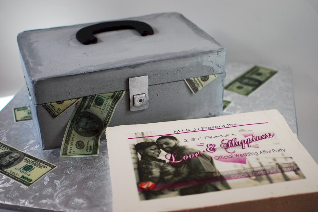 Cup a Dee Cakes Blog Cash Box Grooms Cake
