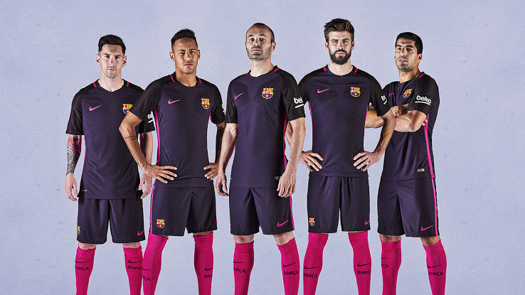 günstig fussball trikots kaufen: Neues FC Barcelona Trikot ...