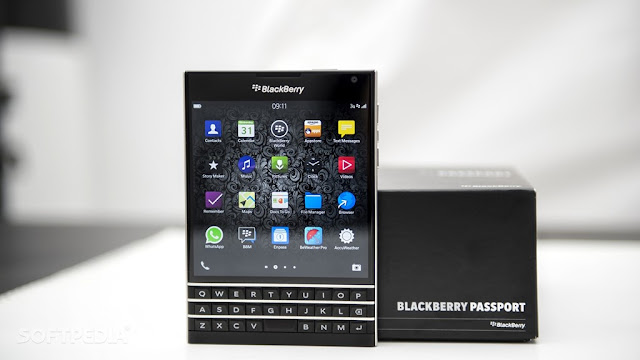 [Image: blackberry-passport-ban-quoc-te-da-ve-viet-nam.jpg]
