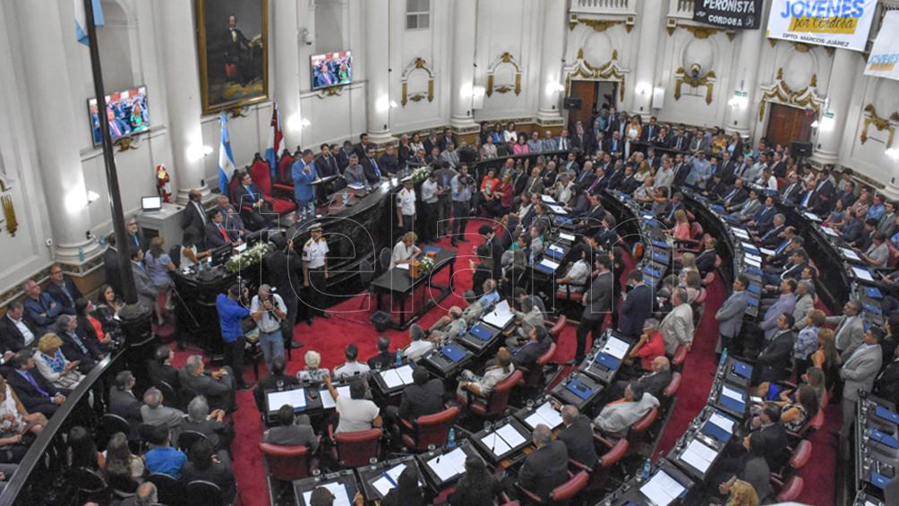 Cuatro provincias abren hoy sus sesiones legislativas, en el marco de la pandemia Cuatro provincias abren hoy sus sesiones legislativas, en el marco de la pandemia
