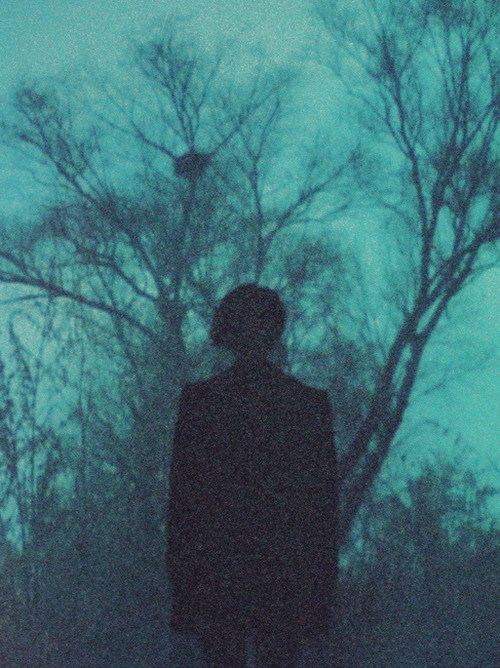 frequencywithoutcontrol: melancholic season