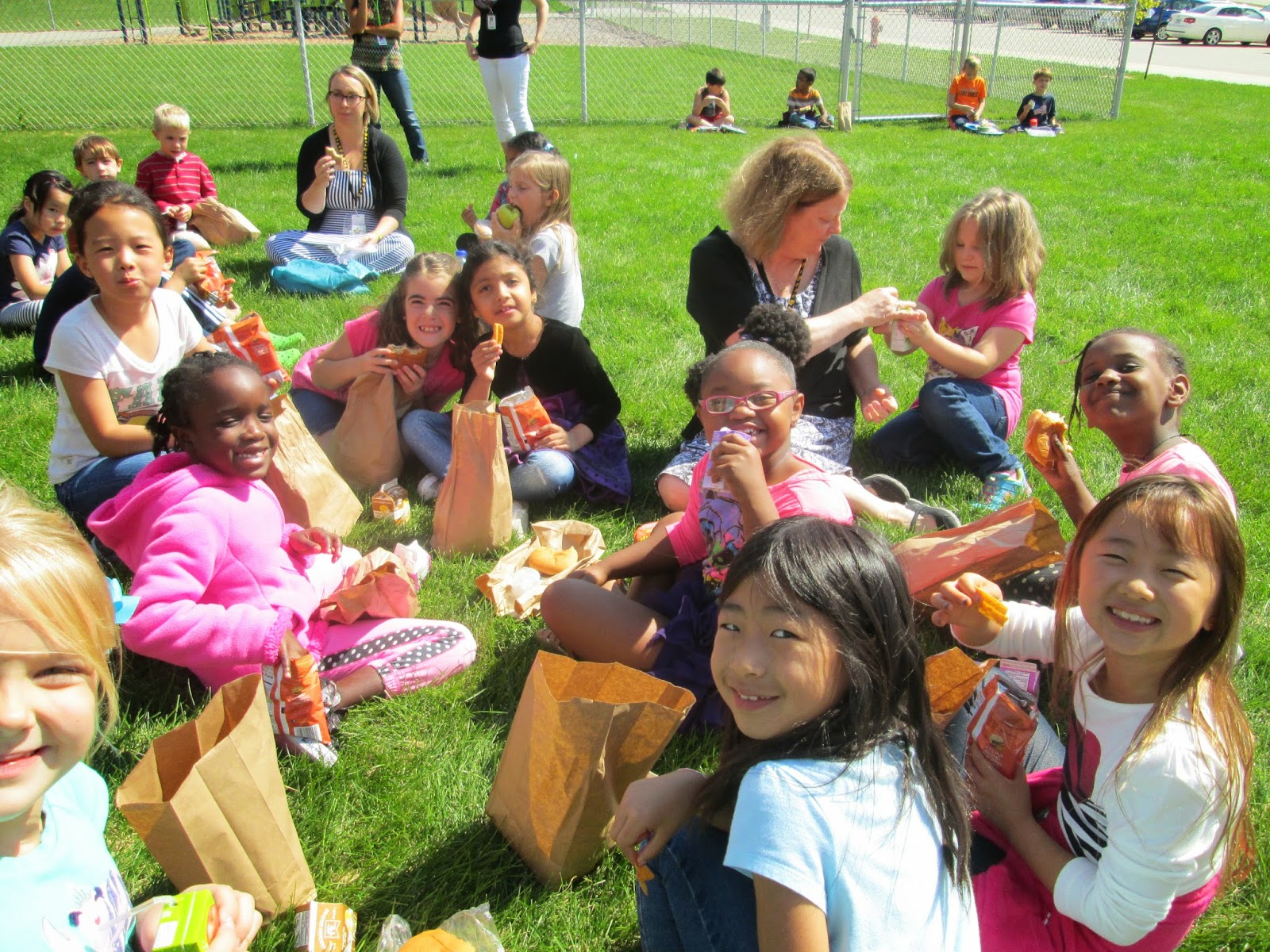 Borlaug Elementary School Picnic on the Lawn