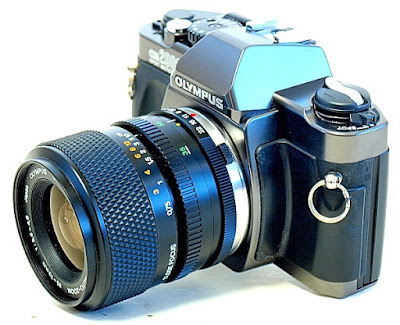 Olympus OM-2000, Right Top Front