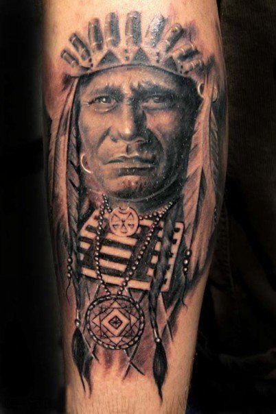 Tatuaje de indígena