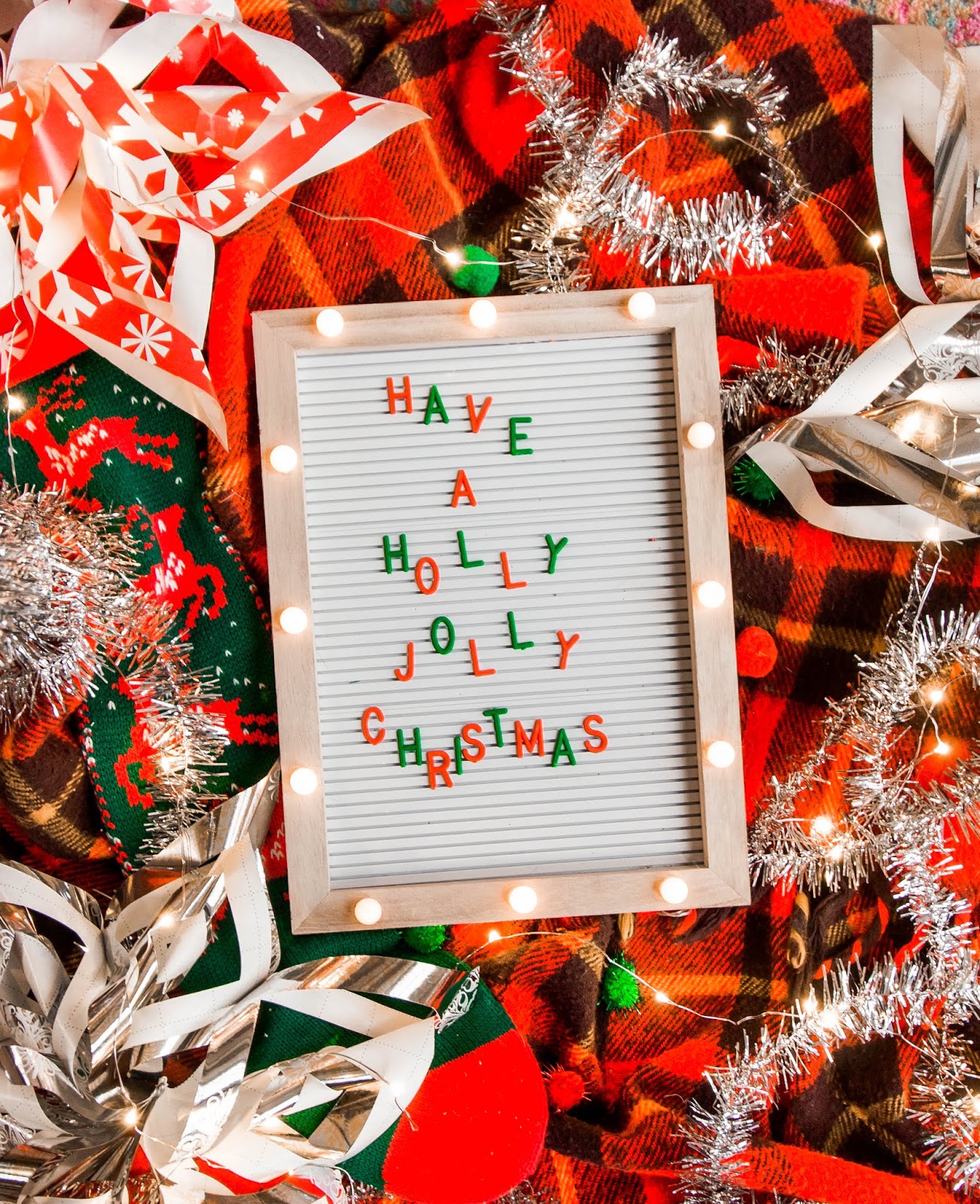 7 Cute Christmas Letter Board Sayings