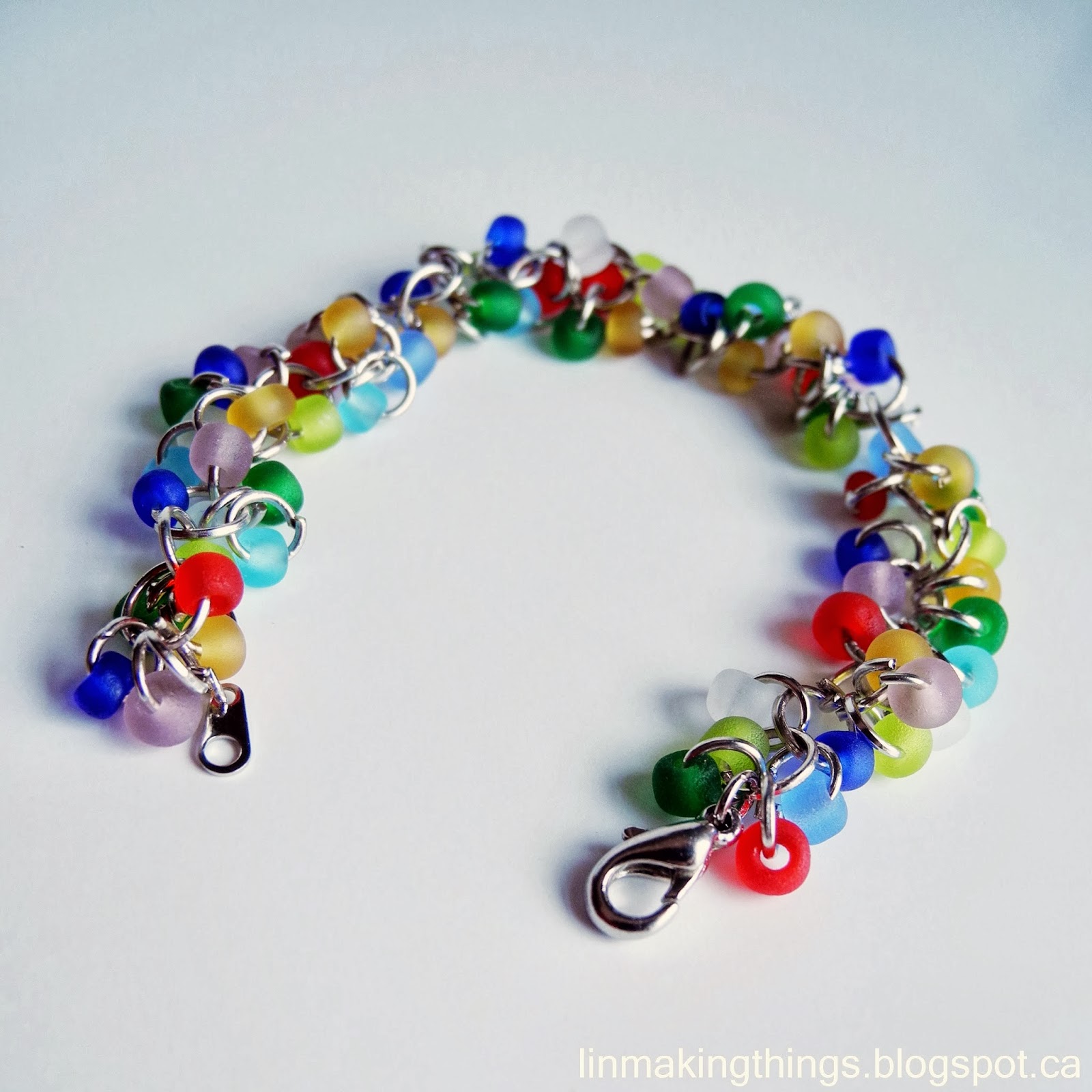 Lin Making Things: Jump ring bracelet - 100% thrift store inspired!