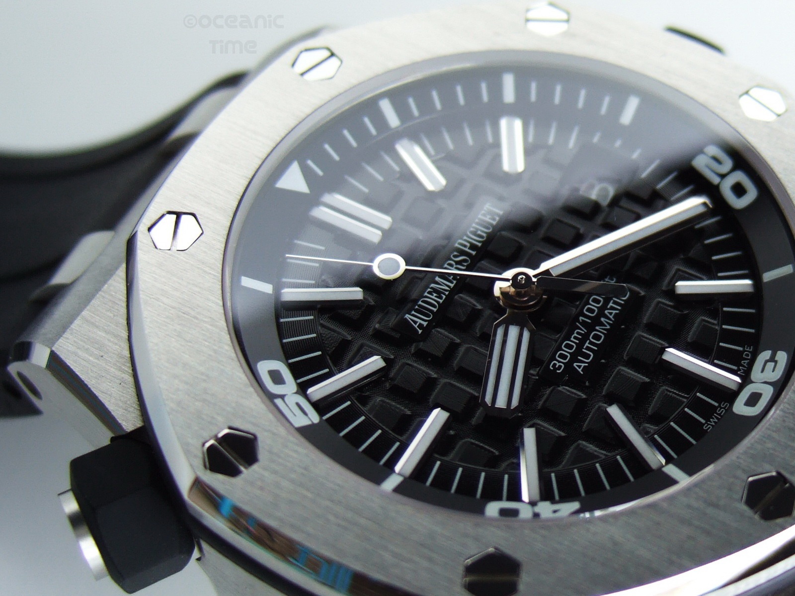 AUDEMARS PIGUET Royal Oak Offshore DIVER