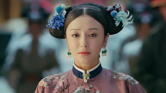 History with Herstory: The Three Empresses of Emperor Qianlong