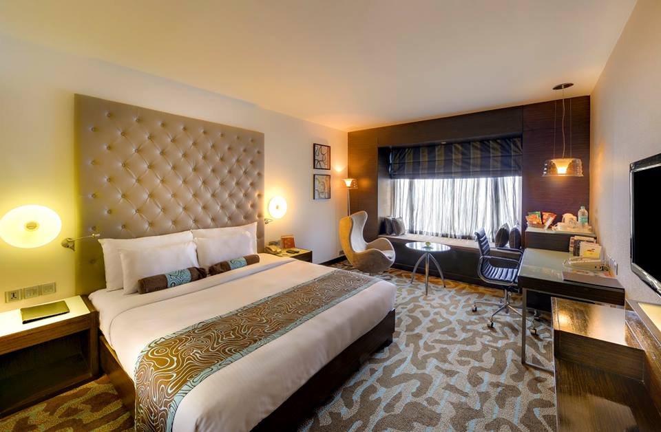 Common Tipping Etiquettes To Follow In The 3 Star Hotels In