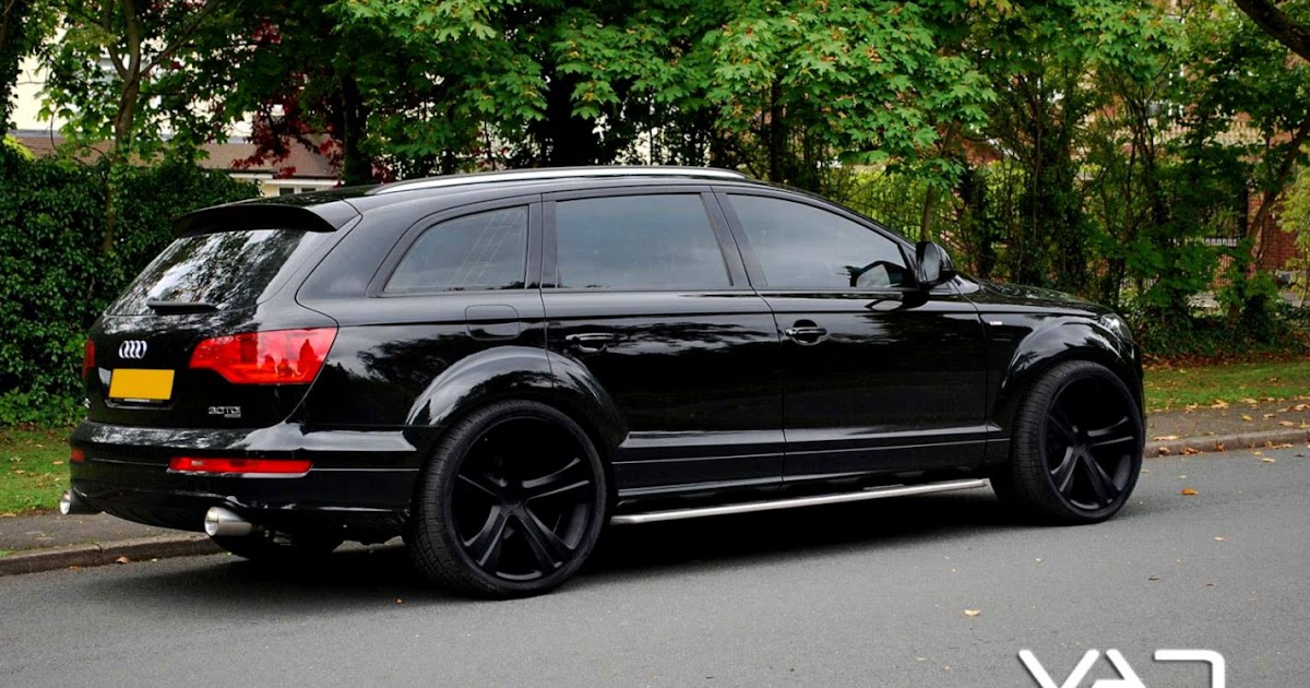 Audi Q7 Blacked Out | Amazing Wallpapers