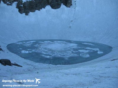 Mysterious lake skeletons in India, Asia, Amazing Lake