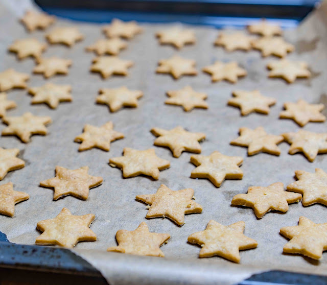stuttgartcooking: Allgäuer Käsesuppe mit Senf-Sternen