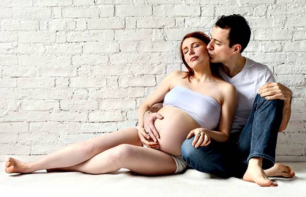 Es posible hacer el amor durante el embarazo si éste es normal
