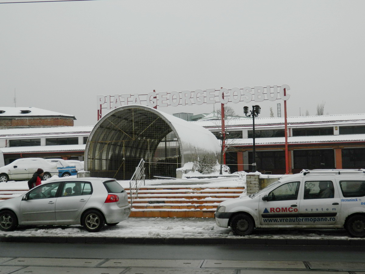 LA MULTI ANI, ROMANIA! Piata Cosbuc sau Economat Sector 5