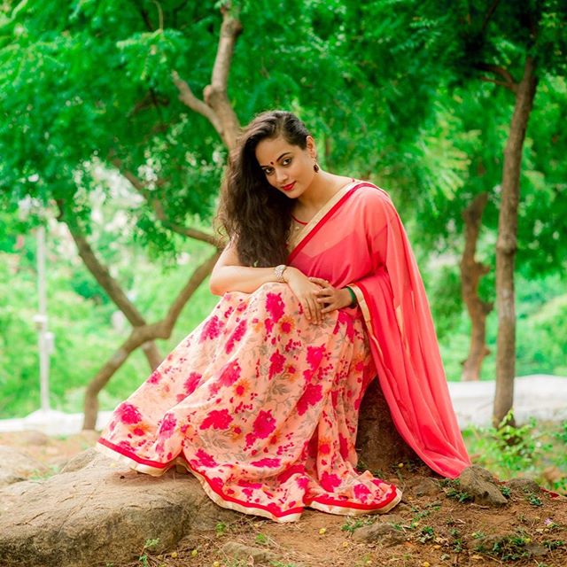 Suja varunee Photos Suja varunee Photos