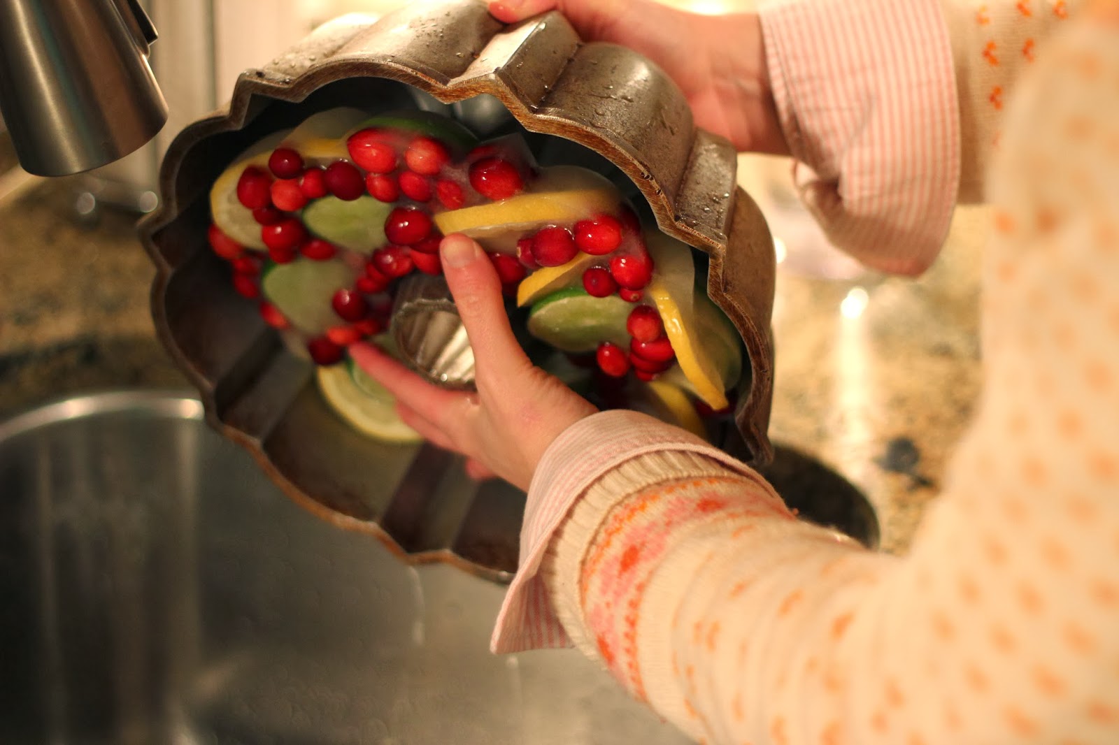 Hand Me Down Style: how to make an ice ring