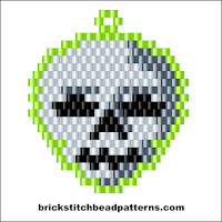 Click to view the Creepy Skull Halloween brick stitch bead pattern charts.