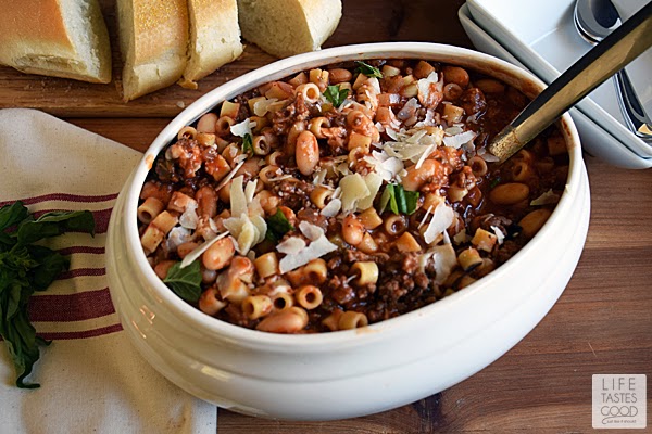 Pasta Fagioli is a traditional Pasta and Beans Italian soup. It is oh so comforting and delish!