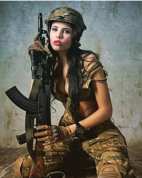 Amazing Wtf Facts Military Girl Women In The Military Army Girl