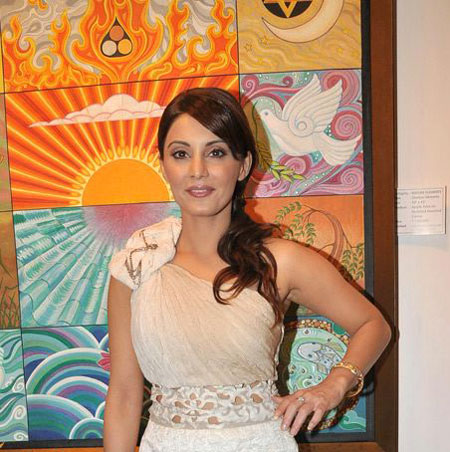 Gorgeous Minissha Lamba at Mother's Art Exhibition