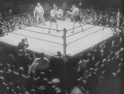 Flick Review < Day of the fight | Stanley Kubrick, 1951 23 Flick Review < Day of the fight | Stanley Kubrick, 1951 Day+of+the+fight++(33)