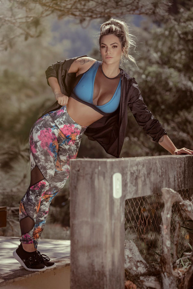 Kelly Key mostra o corpo sarado em campanha de moda fitness. Foto: Samuel Melim