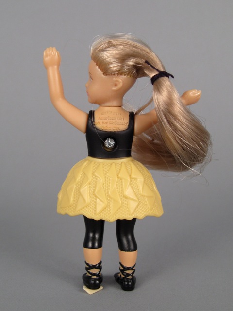 Random 2pcs Fit For American Girl McDonalds Isabelle Mini Figure Mega Construx 