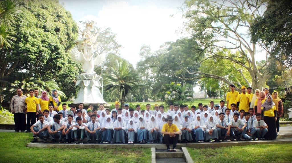 Cerpen Study Tour Ke Bali Lukisan