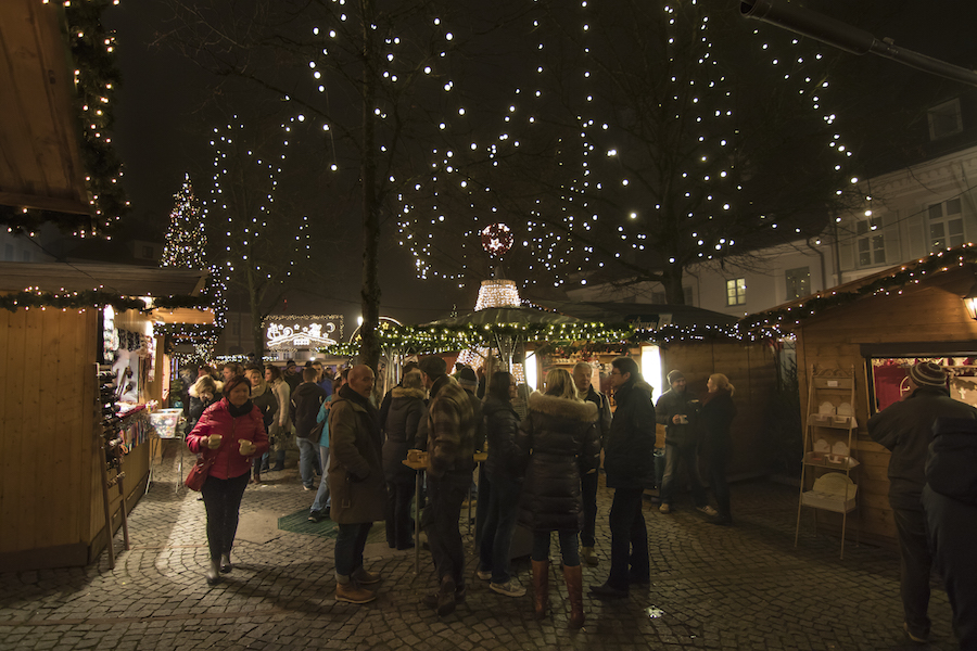 Mercado de navidad de Dachau, Alemania Mercado de navidad de Dachau, Alemania