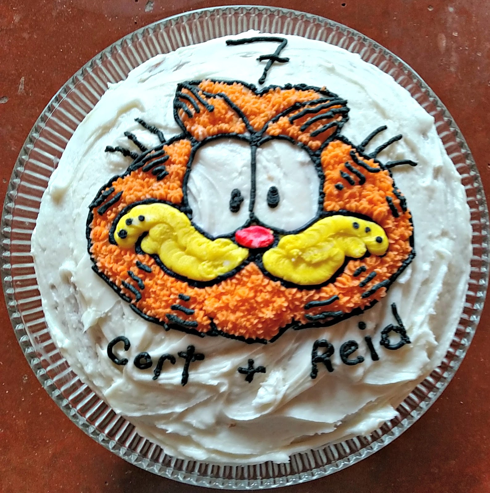 Two Bears Farm and the Three Cubs: Garfield Cake