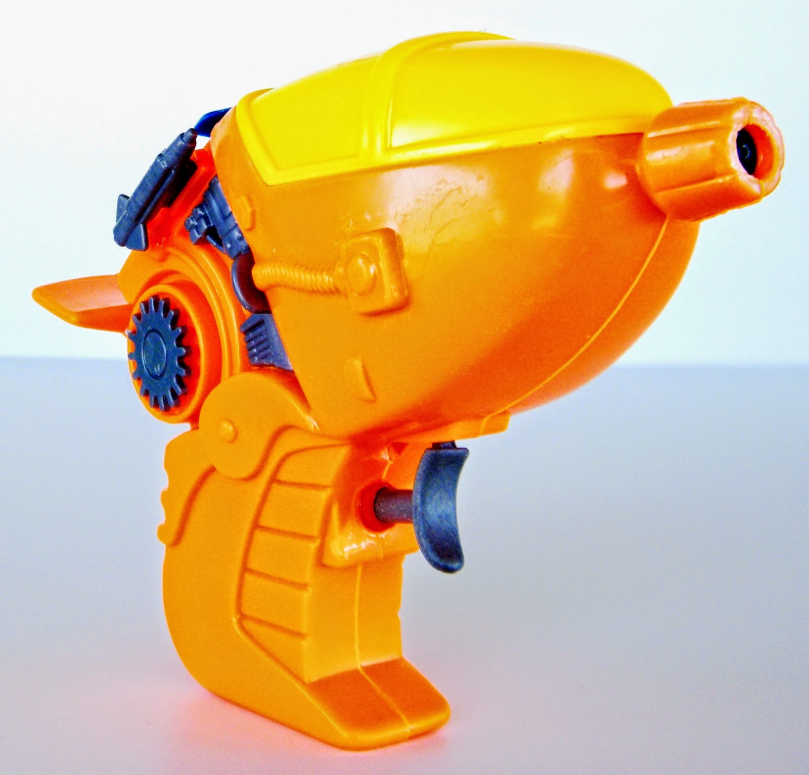 Toys And Stuff Wondertreats Inc Ray Gun Water Pistol