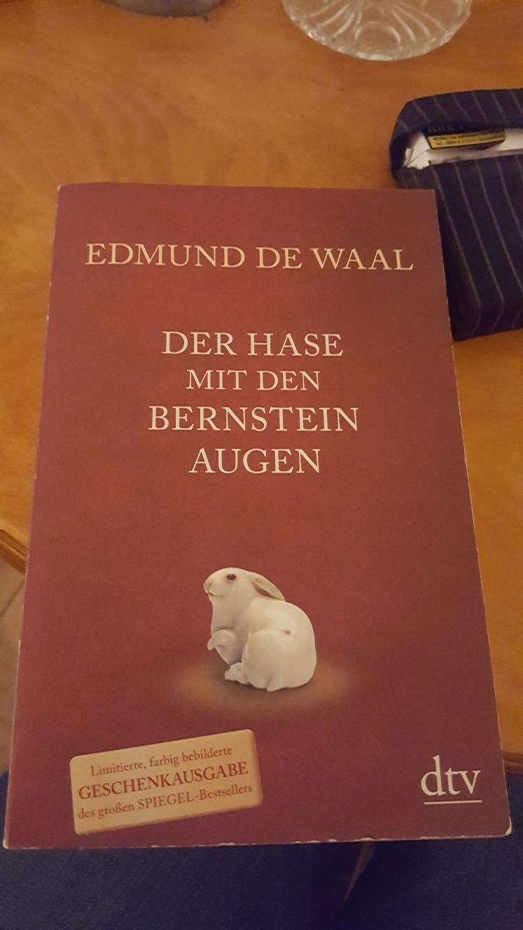 Gedankentüren Buchbesprechung Edmund De Waal Der Hase mit den Bernsteinaugen.