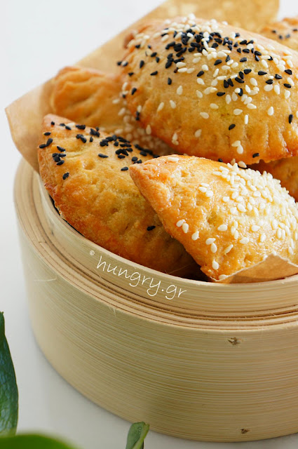 Pockets with Yoghurt Dough