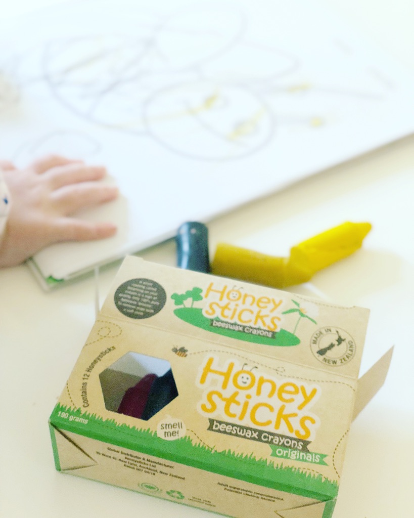 Find the Little Mind: Color with Confidence using Honeysticks