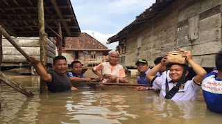 PALI Terendam Banjir,Dinkes Dirikan Posko Kesehatan 