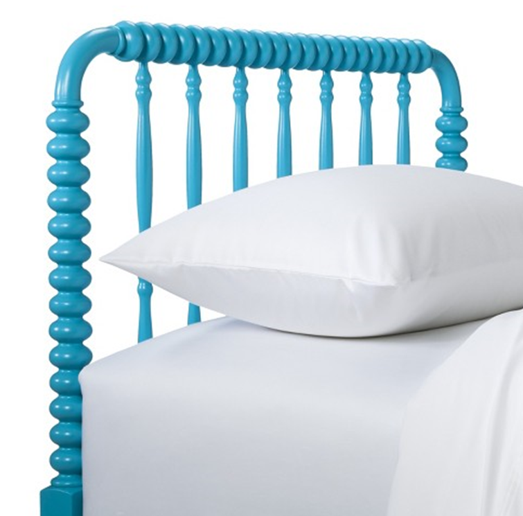 Food Laughter and Happily Ever After The Merge A Place to Lay