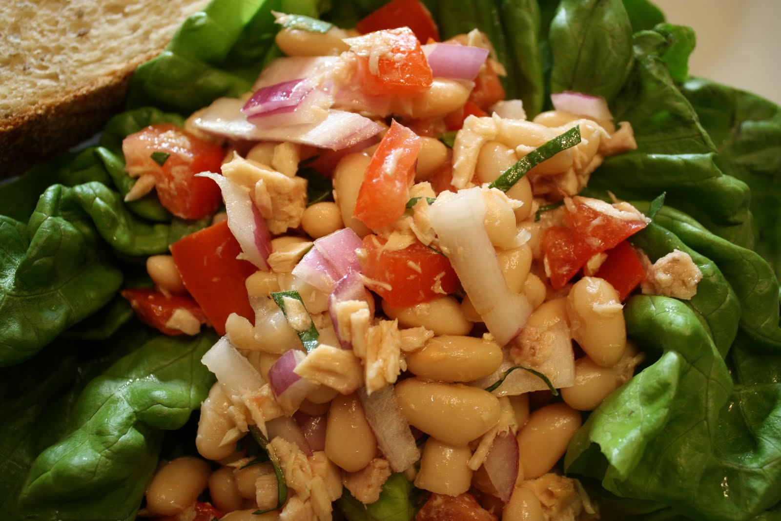 Lactose-Free Girl: Tuna and White Bean Salad