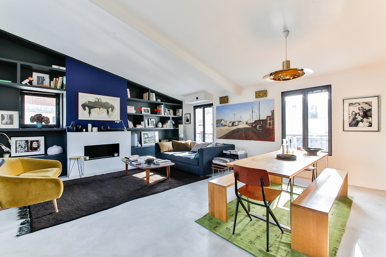 How to Paint an Open Concept Room with High Ceilings