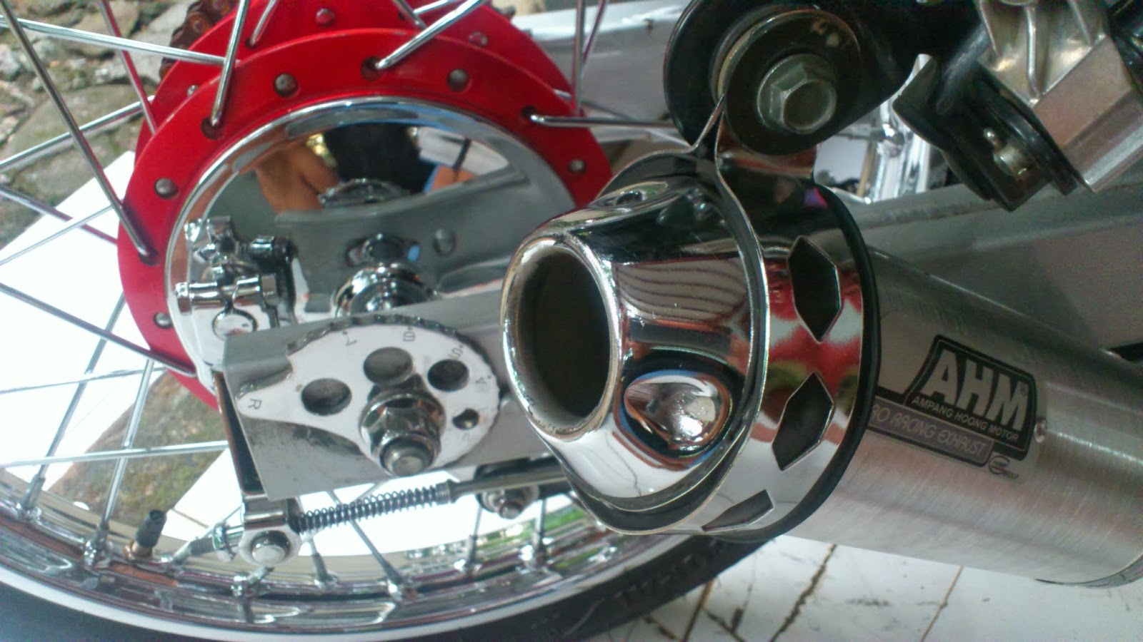 Dunia Motor Koleksi Modifikasi New Vixion 2013 Jari Jari Terbaru