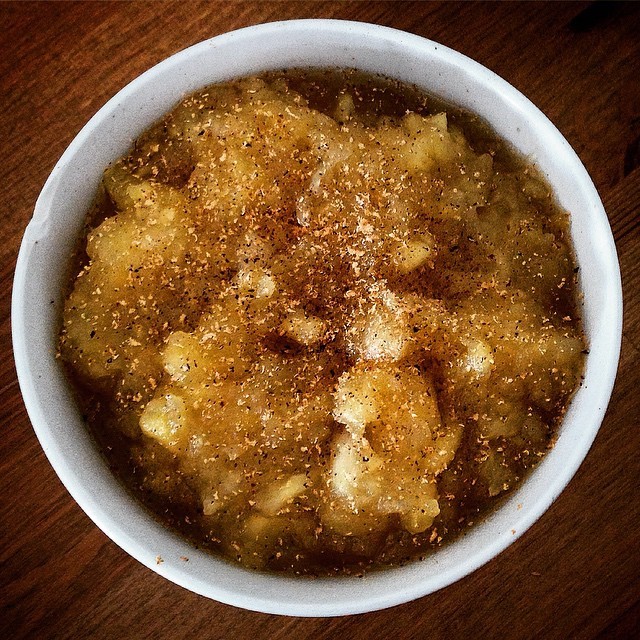 MATTYB BAKES QUICKIDY QUICK APPLE SAUCE mattyb-bakes-quickidy-quick-apple-sauce