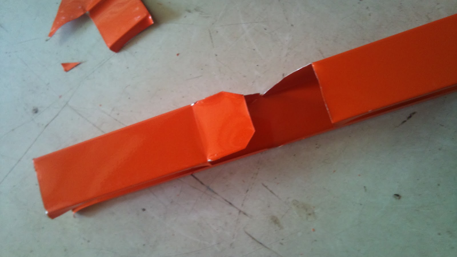 The World Through Electricity How to make 90° angle for trunking