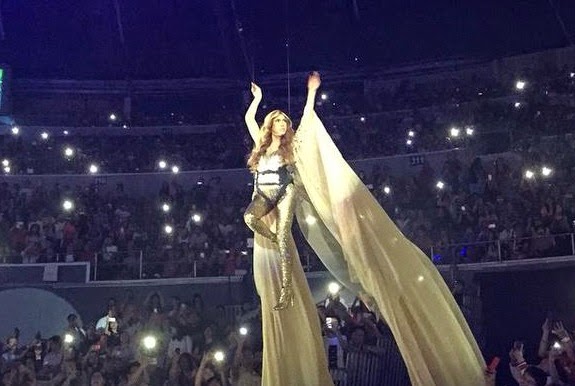 PHOTOS: Vice Ganda's Major Concert in Araneta #VGGSSEhDiWow | Starring PHOTOS: Vice Ganda's Major Concert in Araneta #VGGSSEhDiWow | Starring