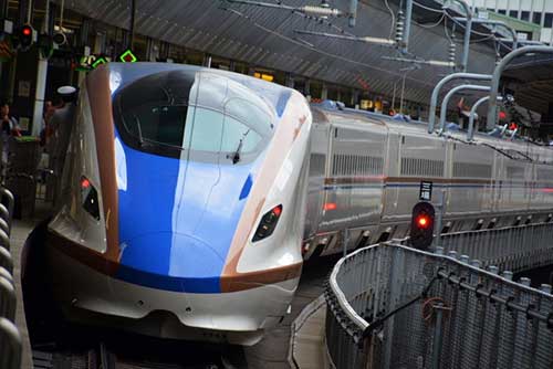 Japan Bullet Train Proposed Extension from Kanazawa to Kyoto and Osaka
